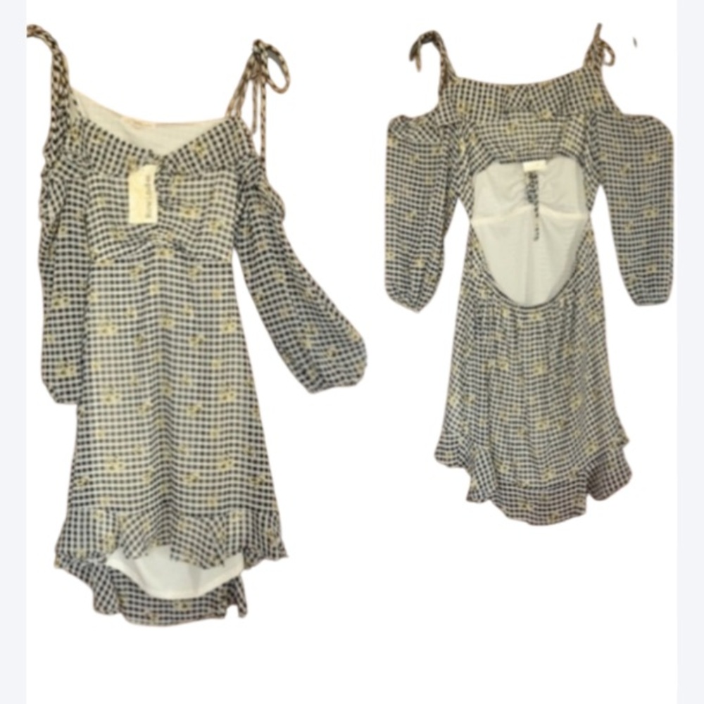 3/$33 rewind dress check flower print cut out in back w ruffle XXL jrs